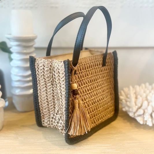 Black Sol Carry Bag with Tassel