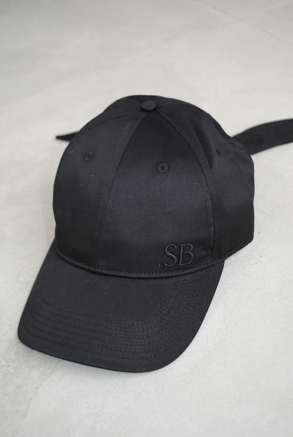 Beau Tie Cap - Black