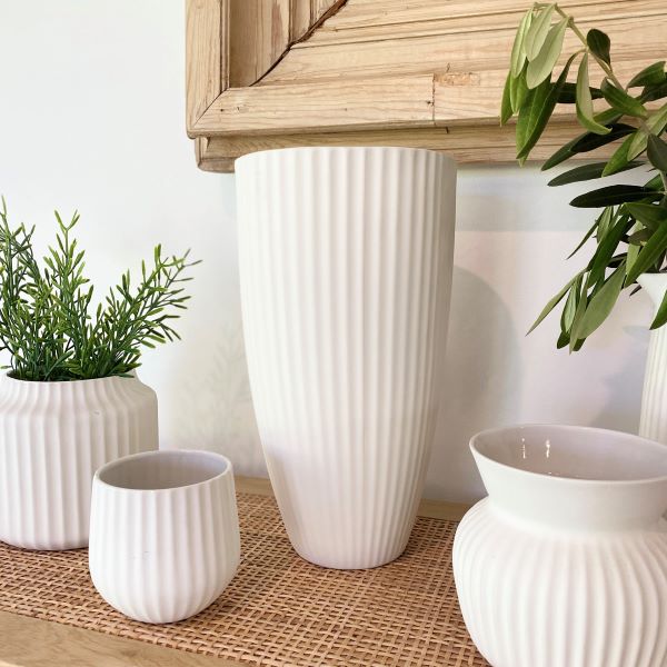 FLAX Amity Vase