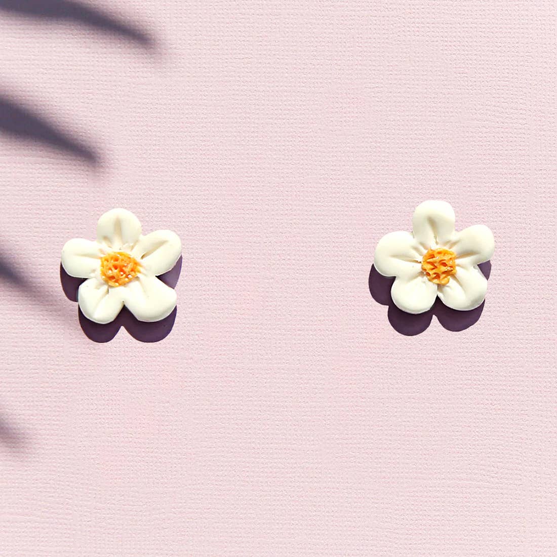 Daisy Studs
