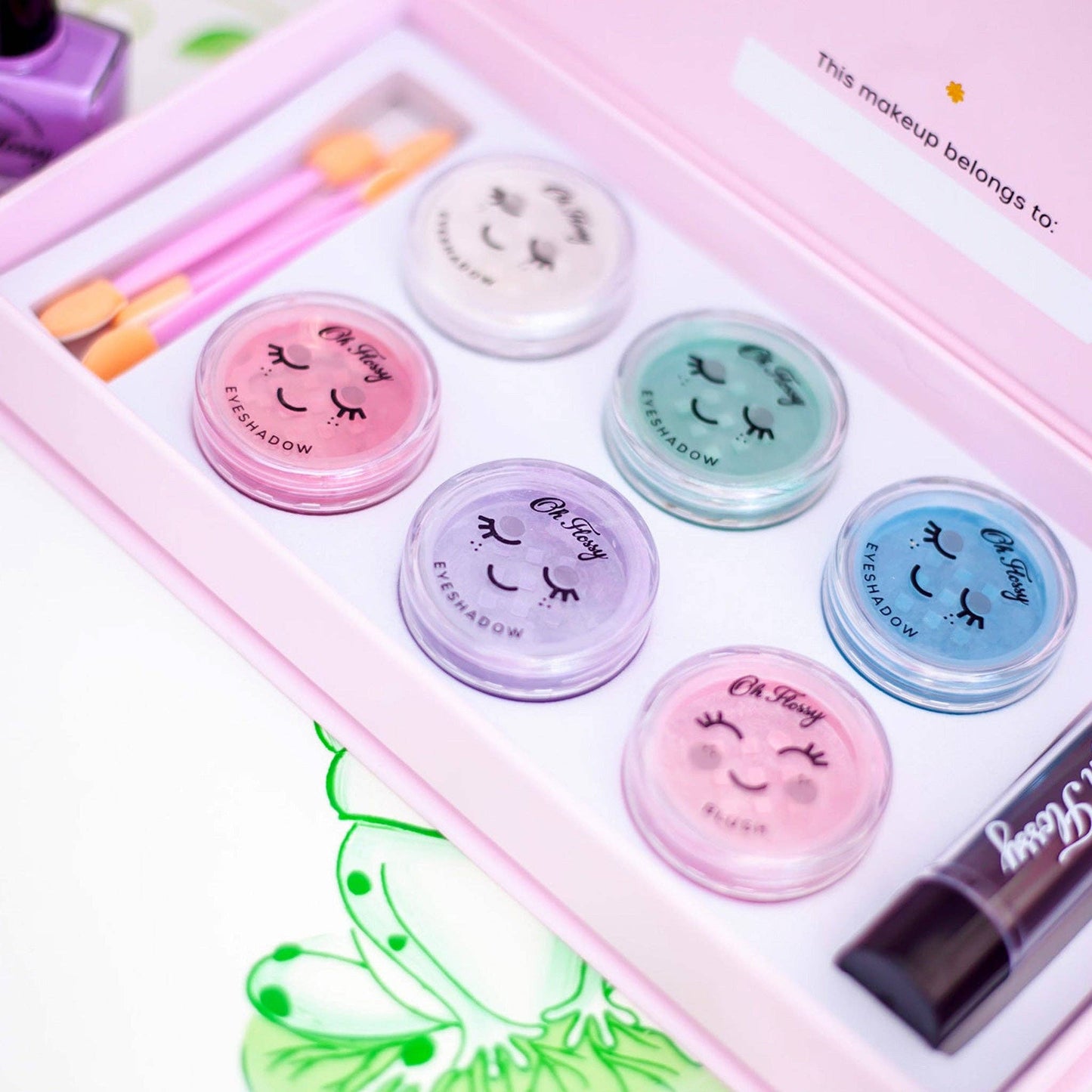 Oh Flossy Deluxe Makeup Set: Soft Pink with Sparkles