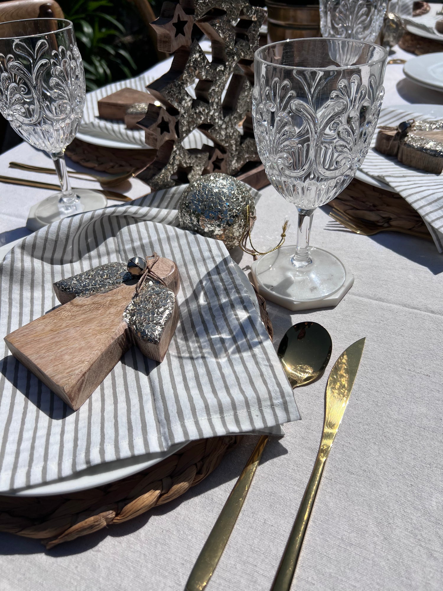 Dinnerware