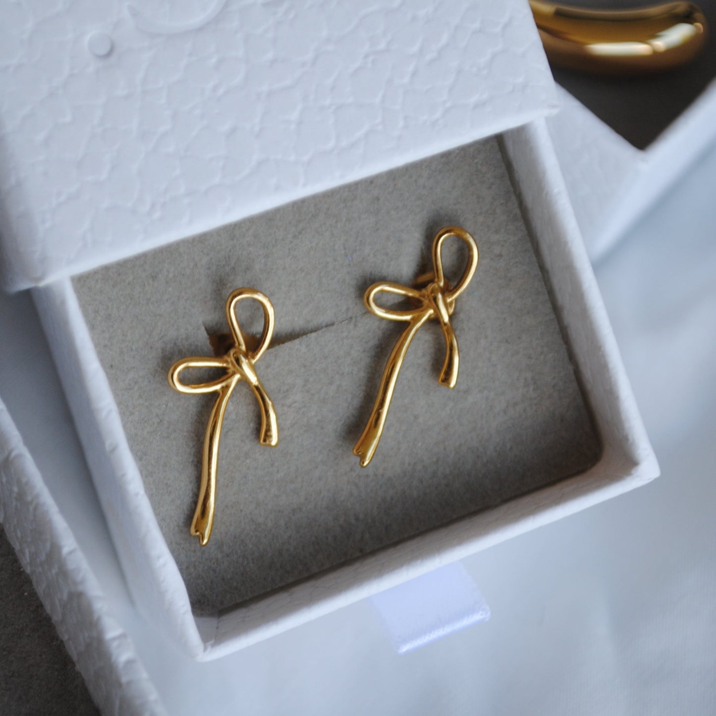 Gold Bow Studs