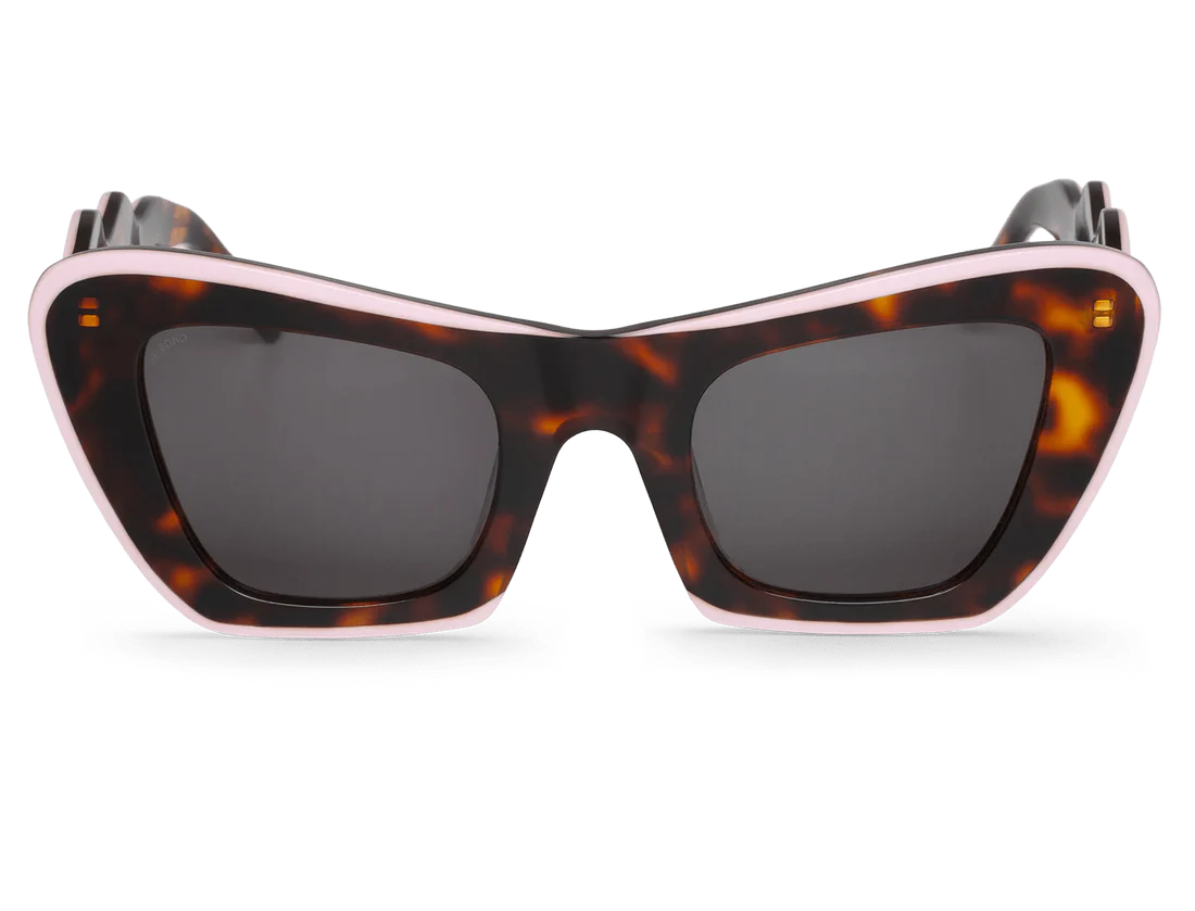 Carey Lava Flowing Frame