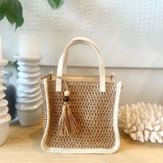 White Sol Carry Bag with Tassel